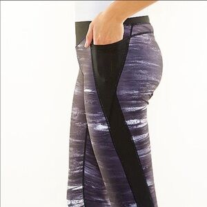 Lucy Black Storm Cropped Tights